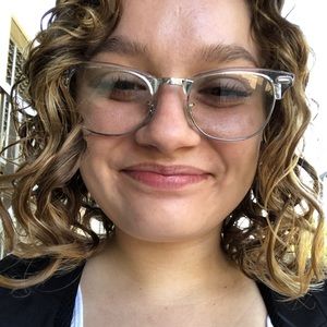 Meet your Posher, Bailey